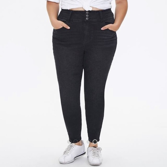 Black Curvy Fit Skinny Jeans - Picture 5 of 5